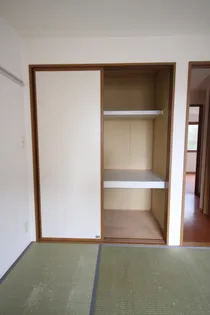 フローラルビレッジ Ⅲ番館【1階】の内装