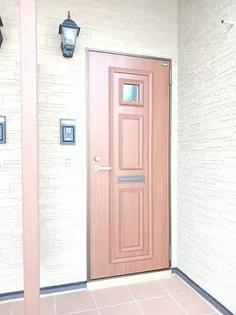 ロータス都城4【2階】の玄関