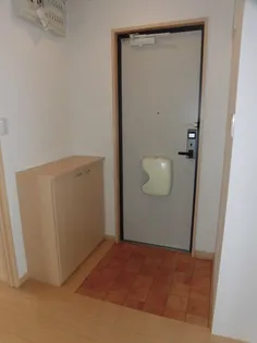 セジュール早水 Ⅰ号館【3階】の玄関