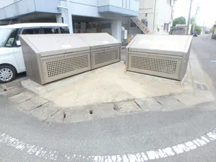 21コスモス恒久【304号室】の外観