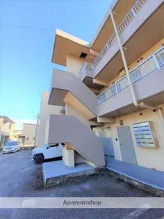 セレニティ川添A棟【107号室】の外観