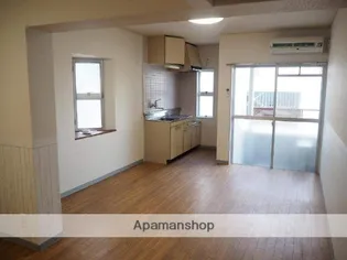 ファーストライフ大塚【305号室】の居間