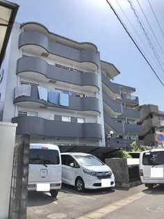 第11シャトーモリオカ【402号室】の外観