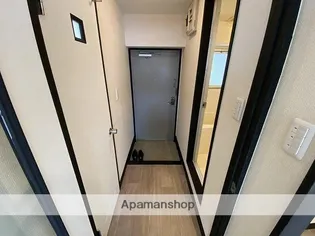 エレガンス11【4階】の玄関