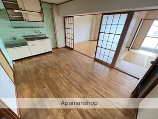 坂本第2マンション【4階】の居間