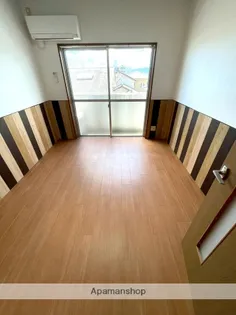 ベルヴィーユ恒久Ⅱ【310号室】の居間