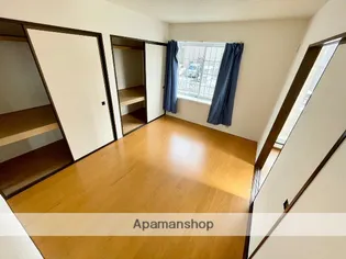 オーシャンヒル【B102号室】の内装