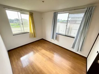 オーシャンヒル【B102号室】の内装