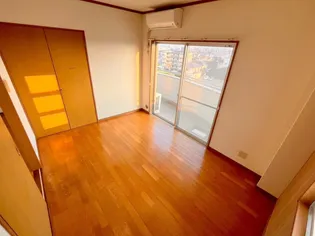 オーシャンハイツ【501号室】の内装