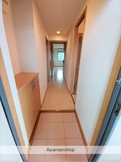 ユーミー田野壱番館【1階】の玄関