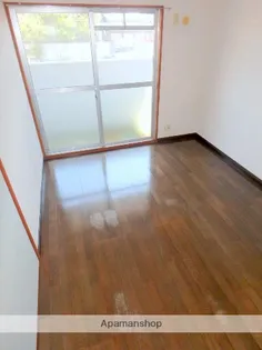 サングリッター清山【102号室】の内装