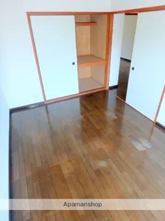 サングリッター清山【102号室】の内装