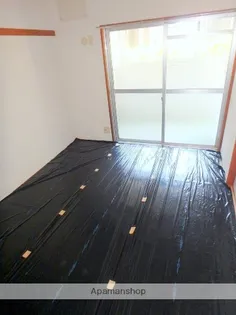 サングリッター清山【102号室】の内装