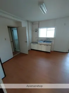 山春ビル霧島【4階】の内装