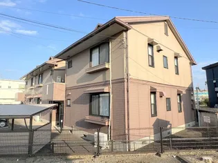 サーフスリィ吉村【2階】の外観