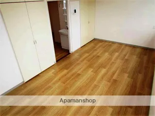 サルヴァトーレ清水【102号室】の居間