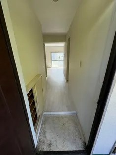 鈴木グリーンハイツC【302号室】の玄関