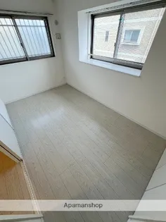 ヒカオオリエントマンション南館【2階】の内装