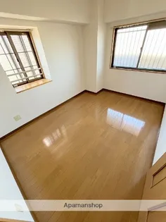 コスモマンション岩崎【901号室】の内装