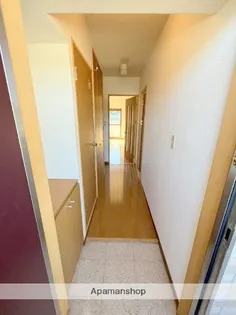 コスモマンション岩崎【901号室】の玄関