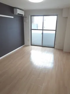 カーサ ロータス【6階】の居間