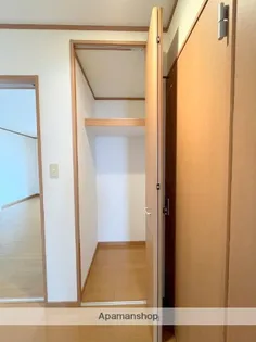 GRANGE HANAGASHIMA【202号室】の内装