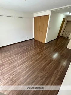 ISM【2階】の内装