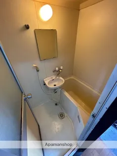 プレステージ【105号室】の風呂