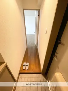 エスポワールクレア【302号室】の玄関