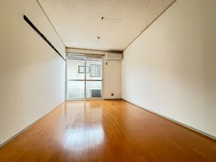 あいらんど清武【108号室】の内装