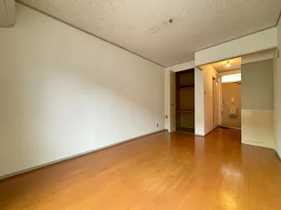 あいらんど清武【108号室】の内装