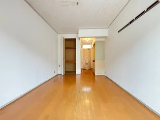 あいらんど清武【108号室】の居間