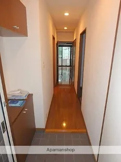 パークコート老松【202号室】の玄関