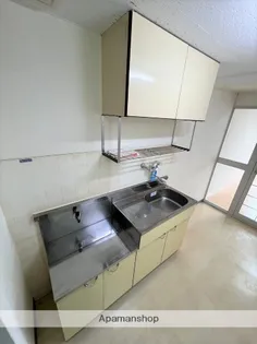 ブラッサム【4階】のキッチン