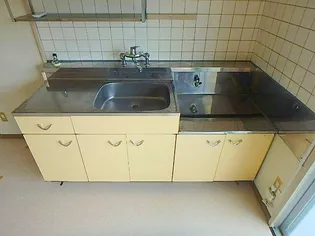 サンコーポラス高岡1棟【502号室】の内装