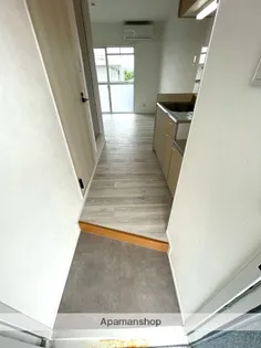 フラット横山【3階】の玄関