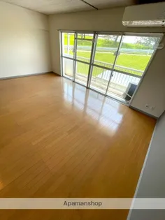 サンケイマンション第1ビル【2階】の内装