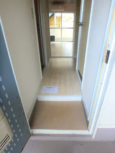 パトリエ加納Ⅰ【2階】の玄関