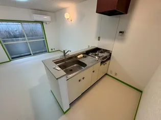 エレガンス木花Ⅱ B【107号室】のキッチン