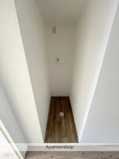 ライヴリー加納【211号室】の内装