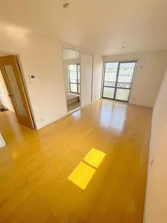 サンライズ吉永 E棟【2階】の居間