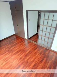 ゆとり220【303号室】の居間