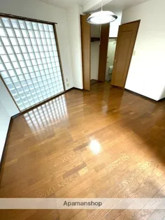 ニューサンシャインビル【3階】の内装