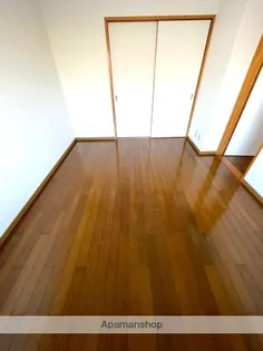 レジデンス長峰【103号室】の内装