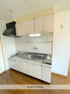 レジデンス長峰【103号室】のキッチン