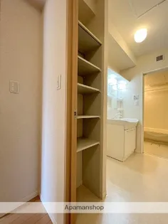 トップスターコート宮崎C棟【102号室】の内装