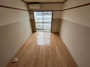 イーストコスモビル【4階】の内装