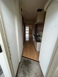 イーストコスモビル【4階】の玄関