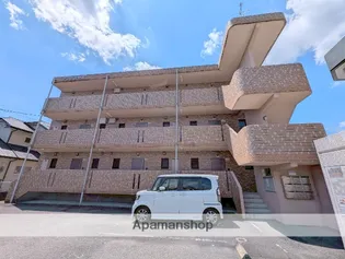 アンビシャス【1階】の外観