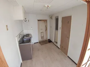 サンコーポ21【207号室】の玄関